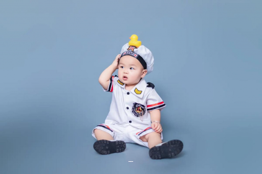 格尔木宝宝老摇头怎么回事 格尔木宝宝老摇头怎么回事